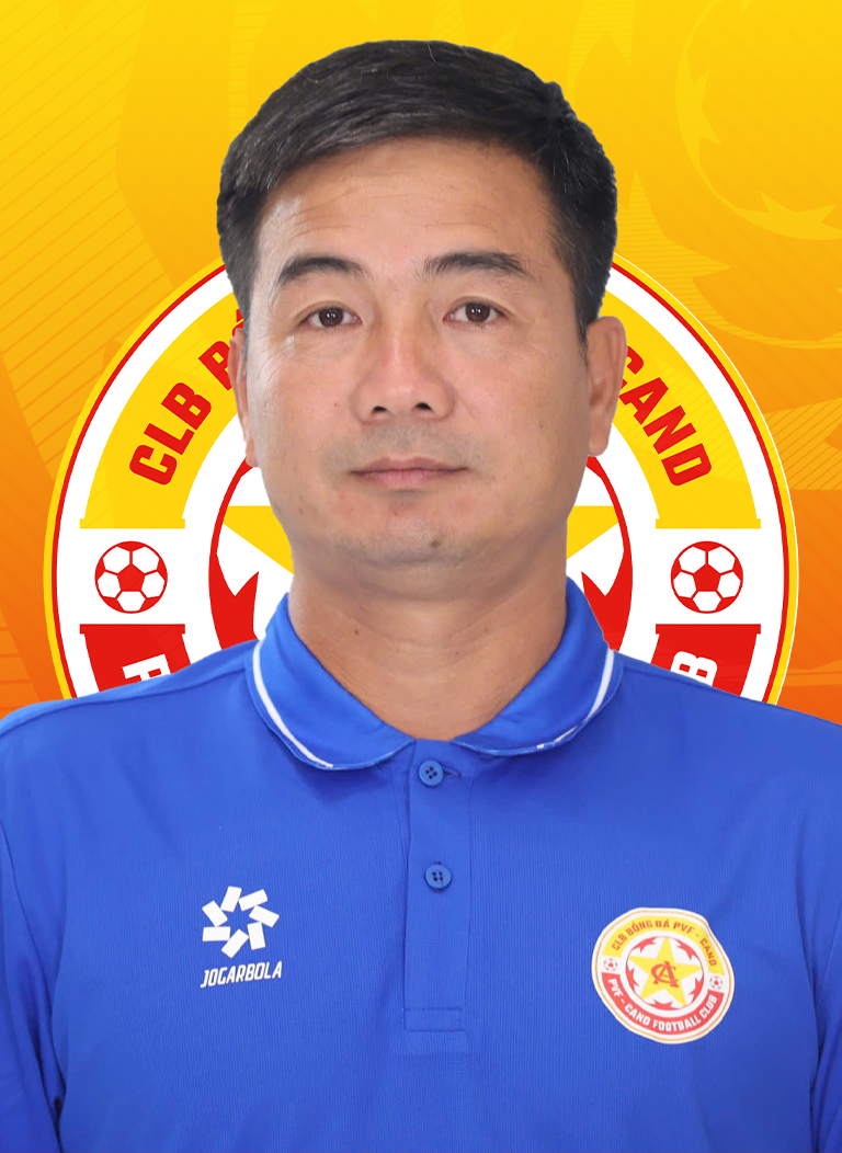 Huấn luyện viên trưởng Nguyễn Duy Đông