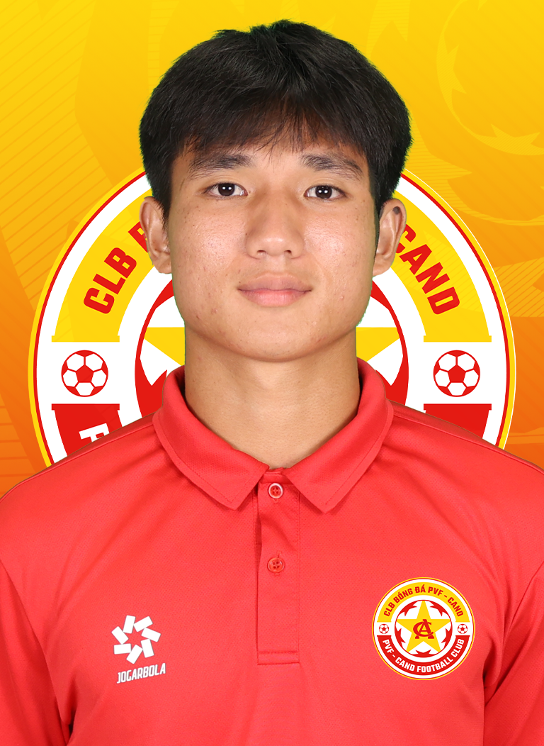 Cầu thủ Lê Thắng Long